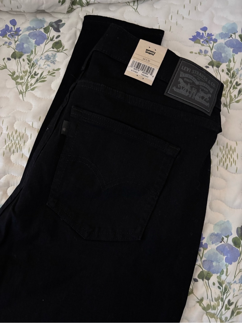 Levi's Women’s Black Skinny Jeans sz 34